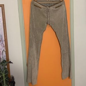 Androgynous 70’s suede pants.